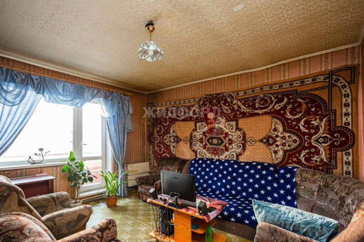 3-комн квартира Авиаторов проспект, д.95