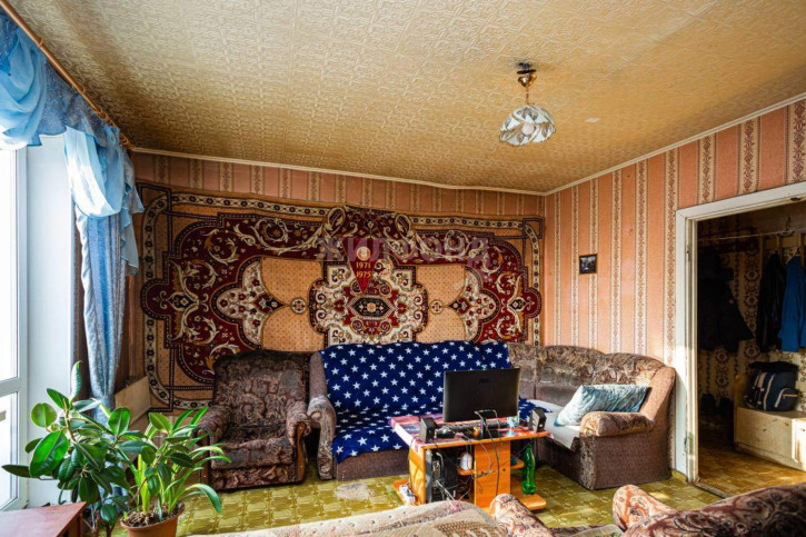 3-комн квартира Авиаторов проспект, д.95