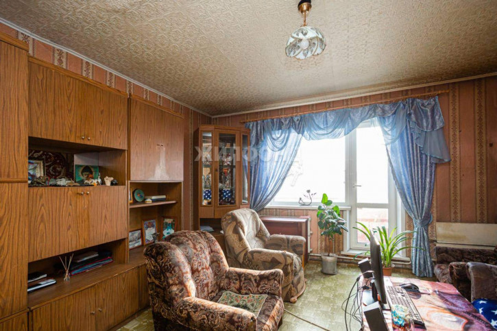 3-комн квартира Авиаторов проспект, д.95