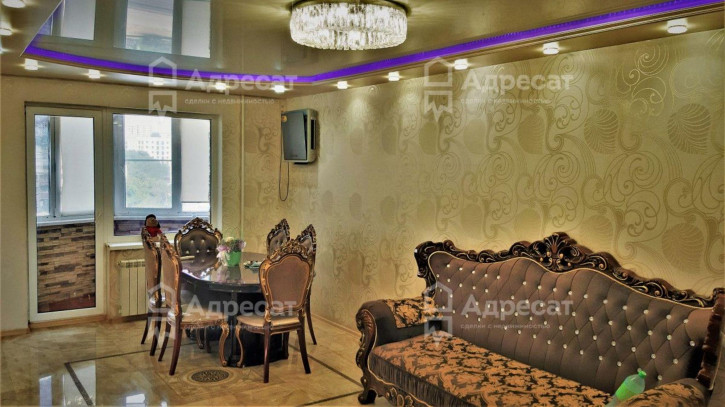 4-комн квартира пр-кт. Университетский,  д.49