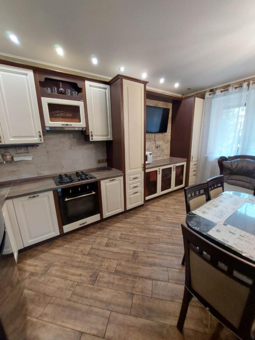 Продажа 3-комн квартиры Шахматная, 2б
