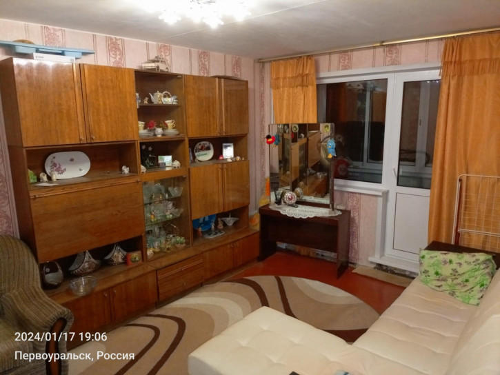 2-комн квартира Космонавтов проспект, 11