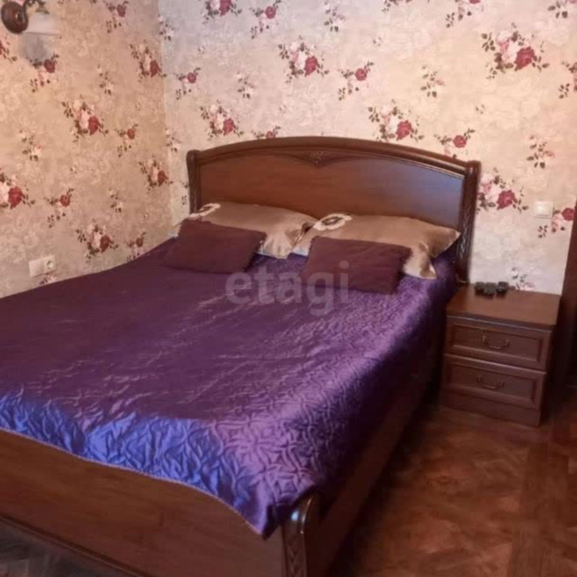 Купить дачу, дом, коттедж за 16 500 000 рублей на деревня Покровское, 3312