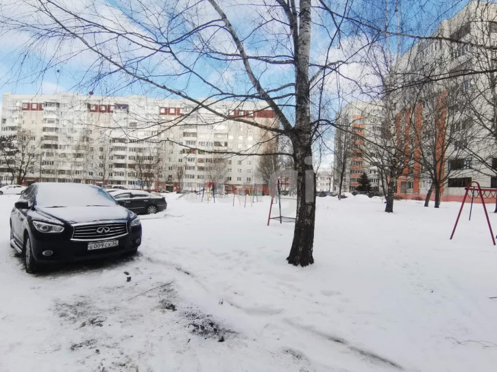2-комн квартира Комсомольская улица