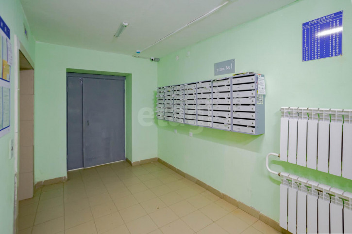 2-комн квартира улица Гагарина, 80ак3