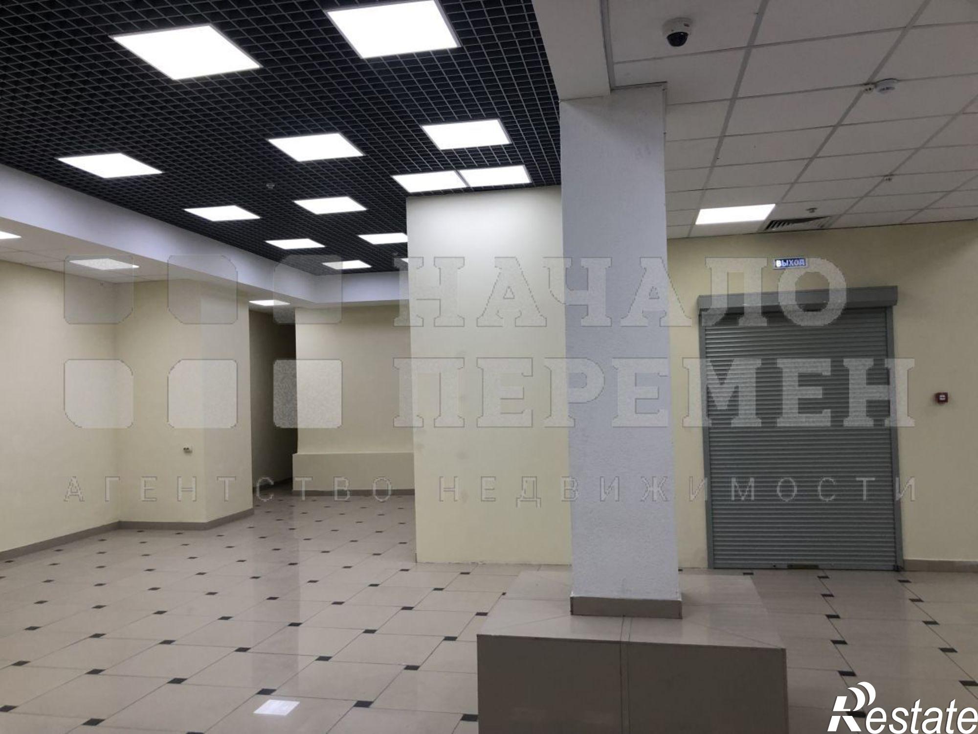 Сдать торговое помещение за 285 300 рублей на Красный пр-кт, 153