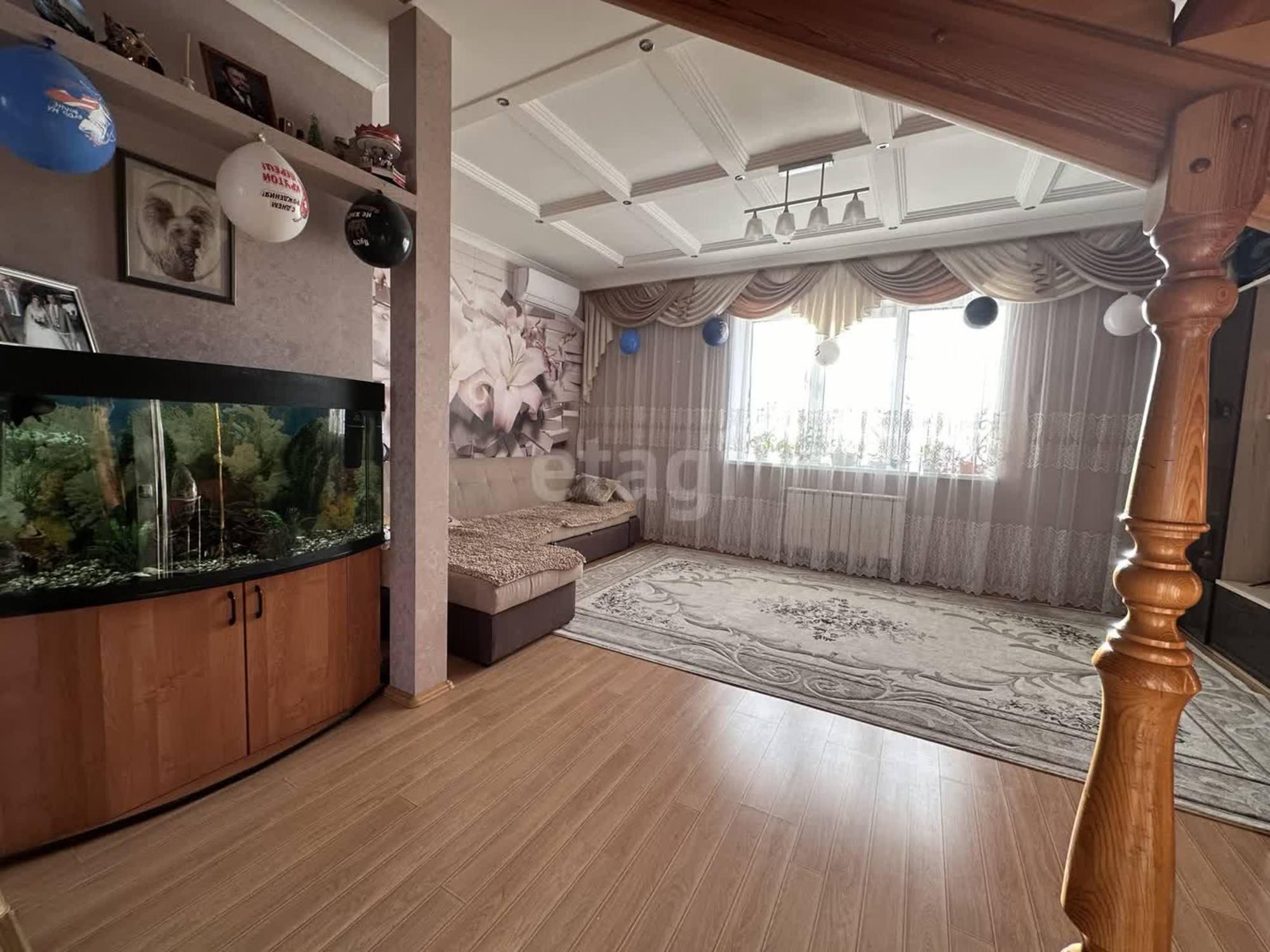 Купить дачу, дом, коттедж за 17 000 000 рублей на 2-я Северная улица
