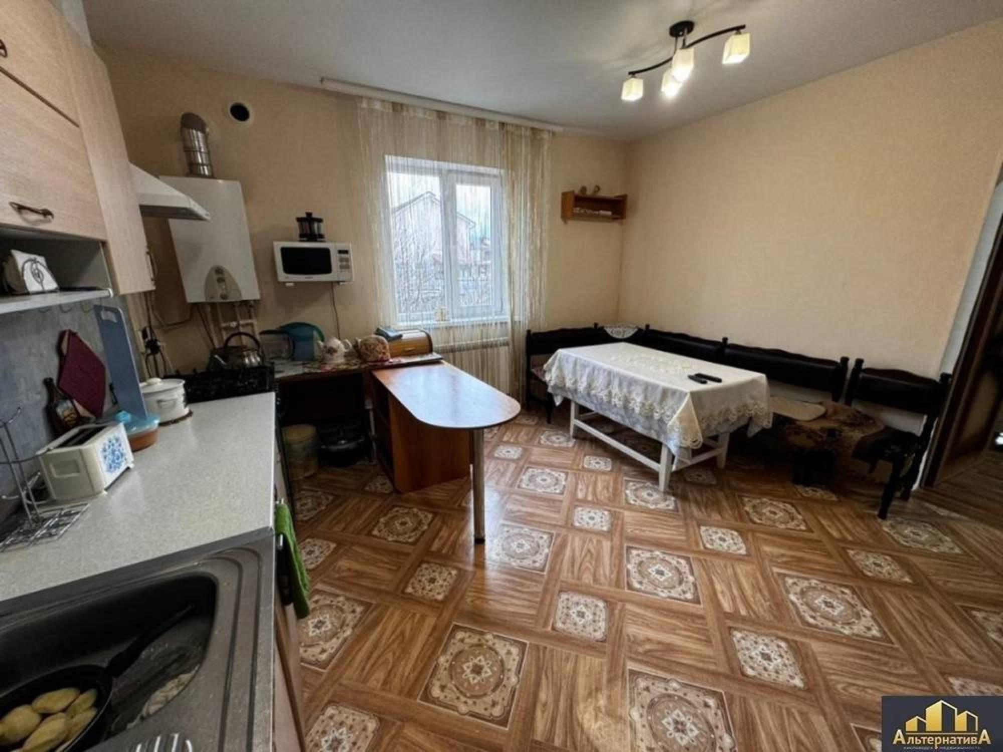 Купить дачу, дом, коттедж за 17 150 000 рублей на Солнечная ул.