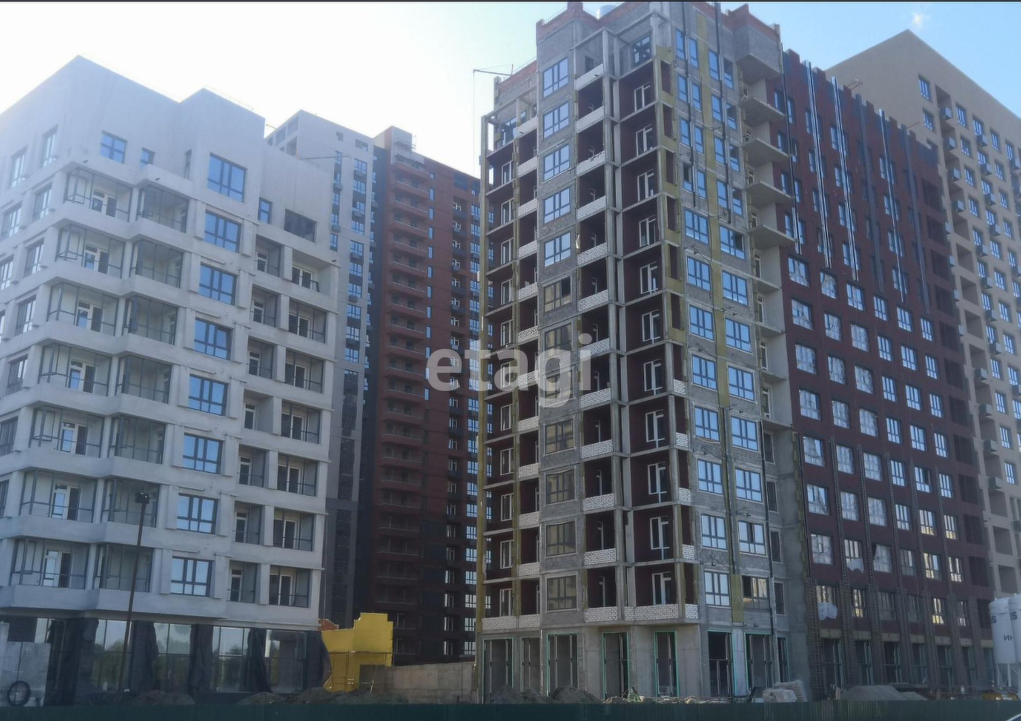 Купить квартиру за 10 300 000 рублей на Пожарных и спасателей, 14