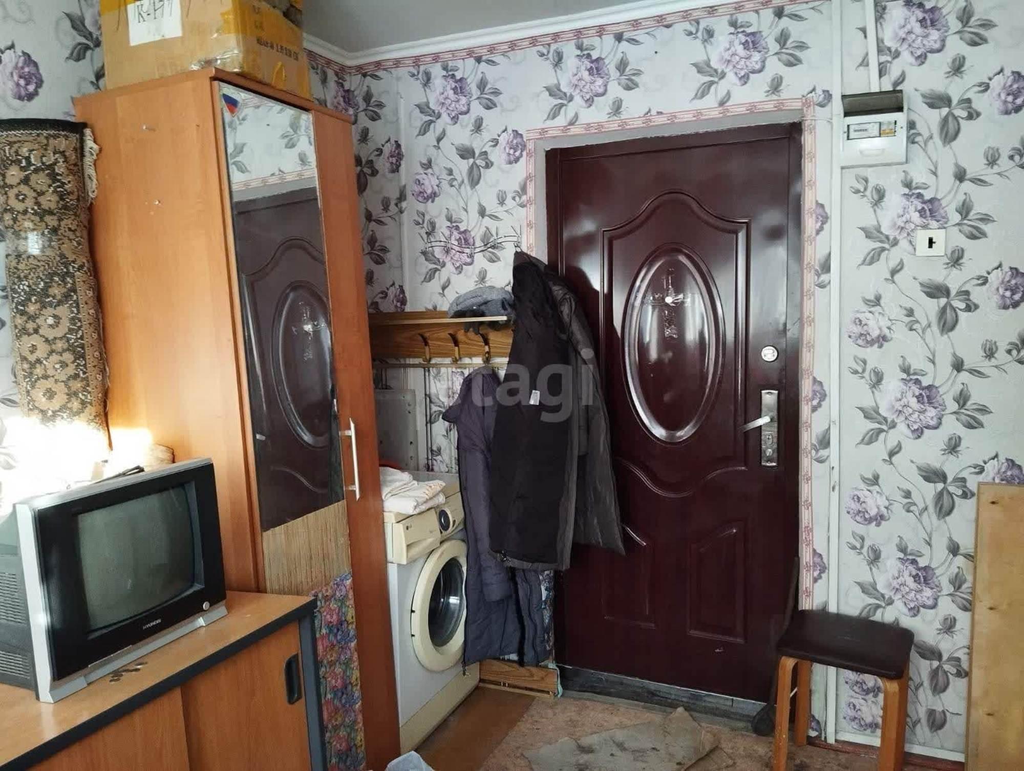 Купить комнату за 1 160 000 рублей на Фабричная, 20а
