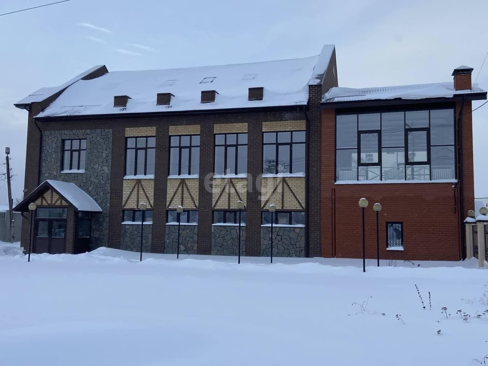 Купить помещение свободного назначения за 99 300 000 рублей на Лесная 1А