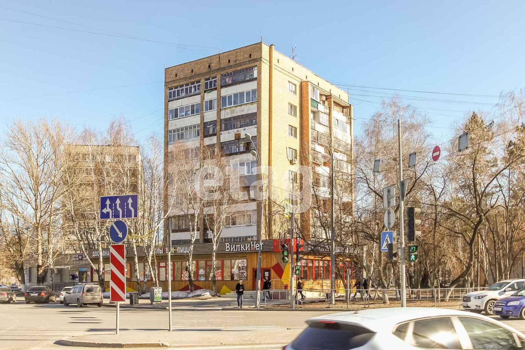 Купить квартиру за 6 200 000 рублей на 50 лет Октября, 44