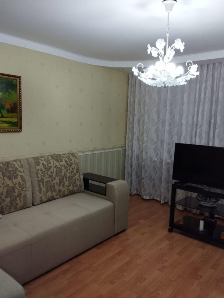 2-комн квартира Комсомольская, 28
