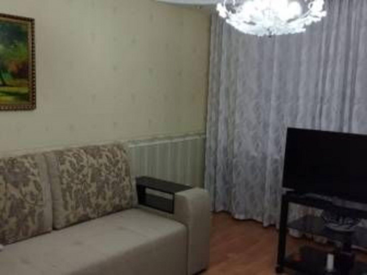 2-комн квартира Комсомольская ул, 28