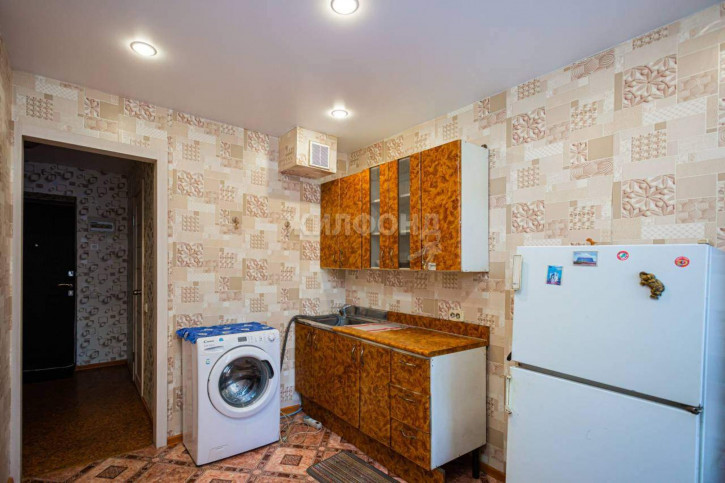 1-комн квартира Дузенко улица, д.21А