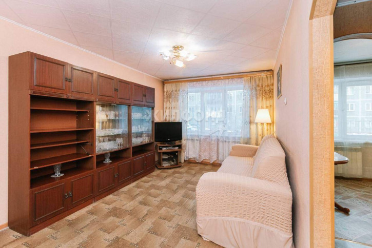 3-комн квартира Есенина улица, д.47