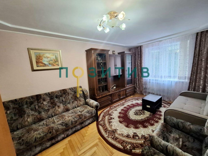 1-комн квартира Крайнего ул, 4
