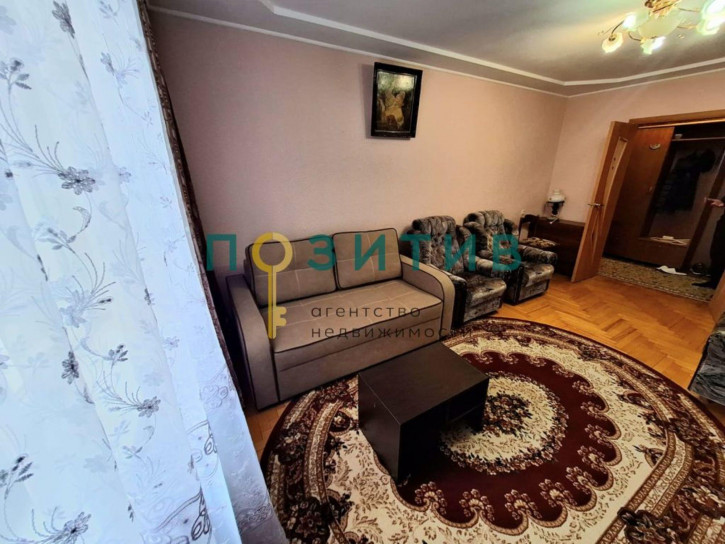 1-комн квартира Крайнего ул, 4