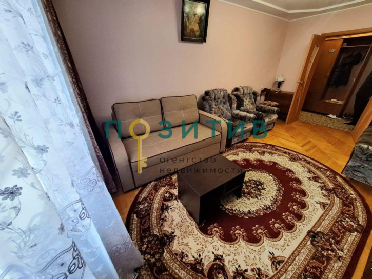 1-комн квартира Крайнего ул, 4