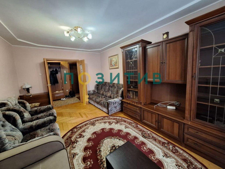 1-комн квартира Крайнего ул, 4