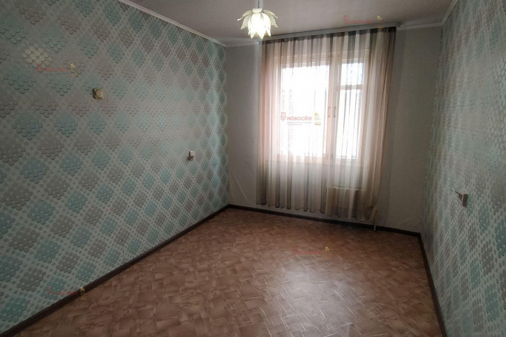 2-комн квартира Сыромолотова 15