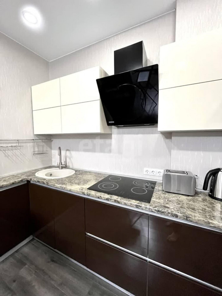 2-комн квартира Пароходская, 4