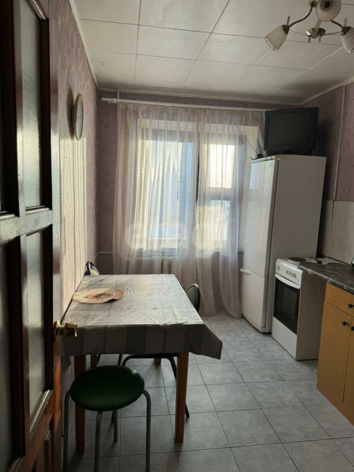 3-комн квартира Домостроителей, 6а