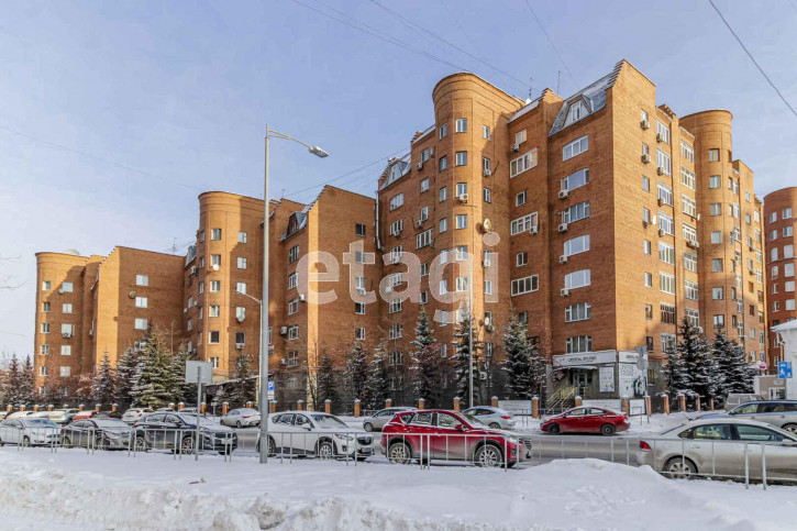 5-комн квартира Свердлова, 35