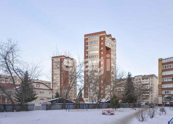 3-комн квартира Транспортная, 84