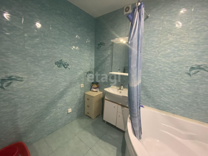2-комн квартира Мельникайте, 34