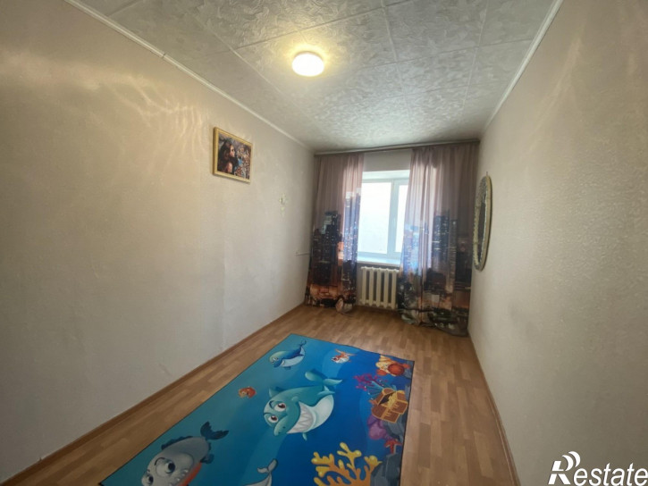 3-комн квартира Россия,  г. Амурск, пр-кт. Комсомольский, д. 9