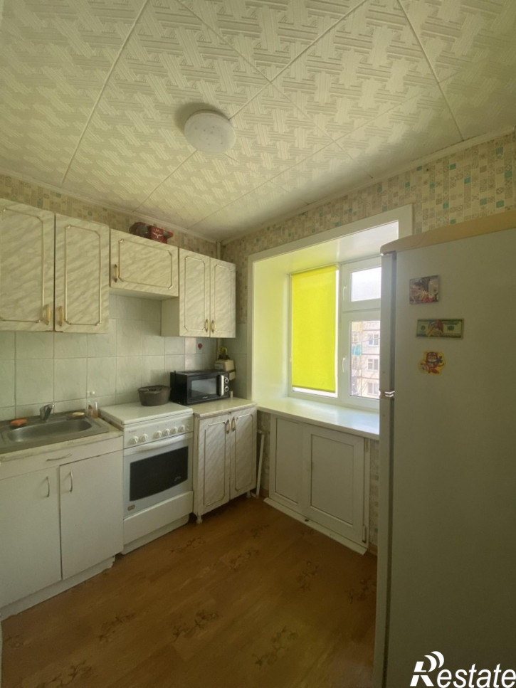 3-комн квартира Россия,  г. Амурск, пр-кт. Комсомольский, д. 9