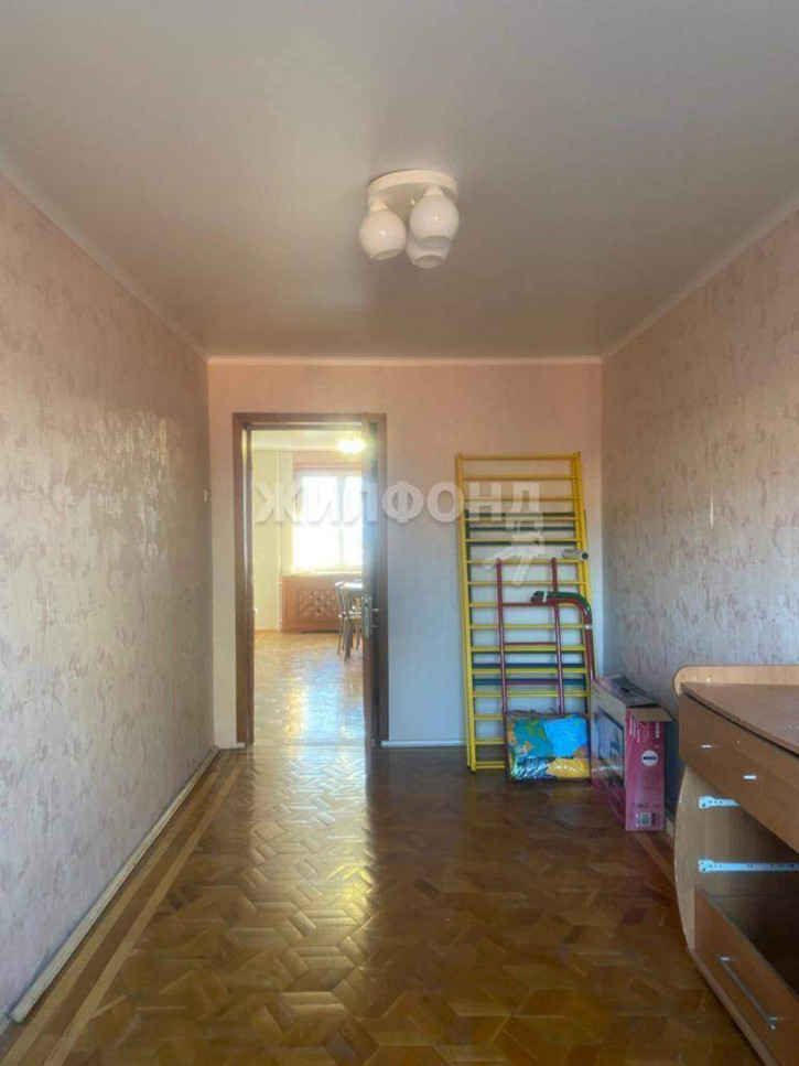 3-комн квартира Грибоедова улица, д.13