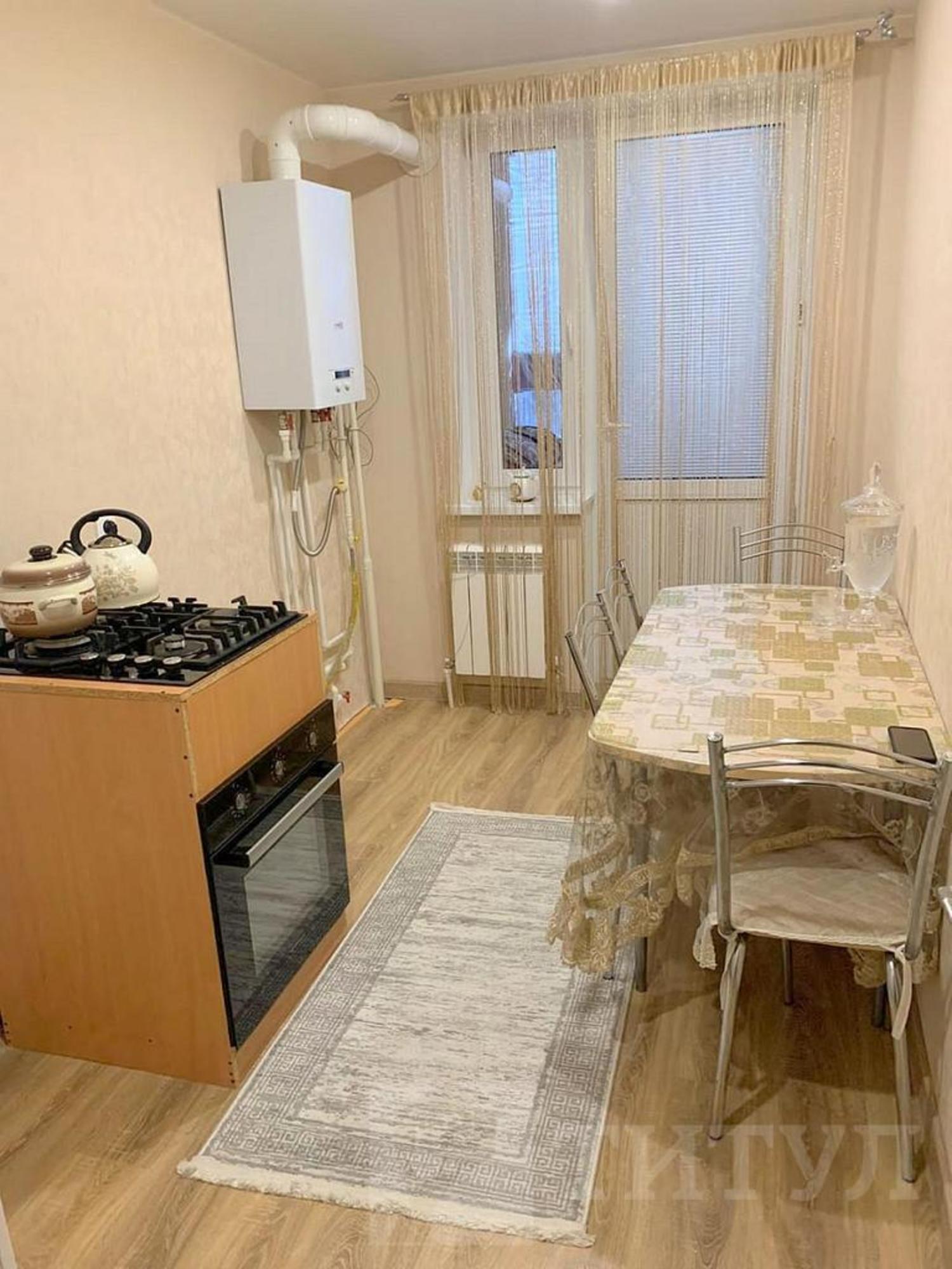 Купить квартиру за 3 500 000 рублей на Батайск