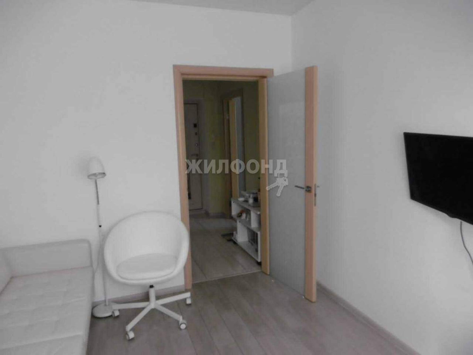 Купить квартиру за 12 500 000 рублей на Розы Люксембург улица, д.72