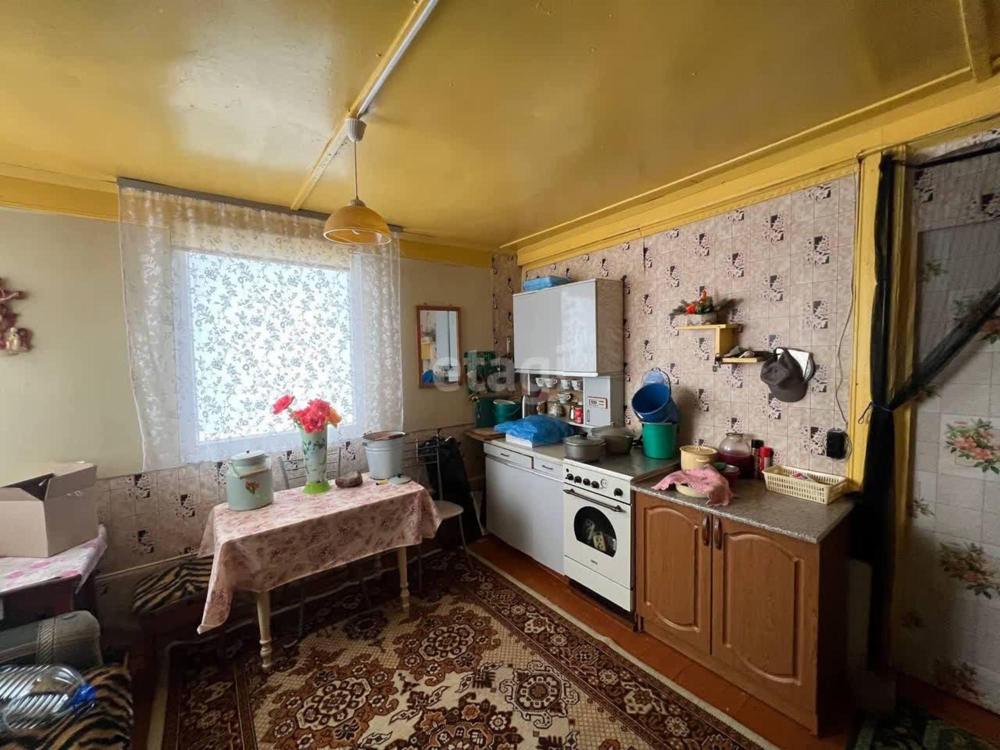 Купить дачу, дом, коттедж за 3 650 000 рублей на Центральная, 12