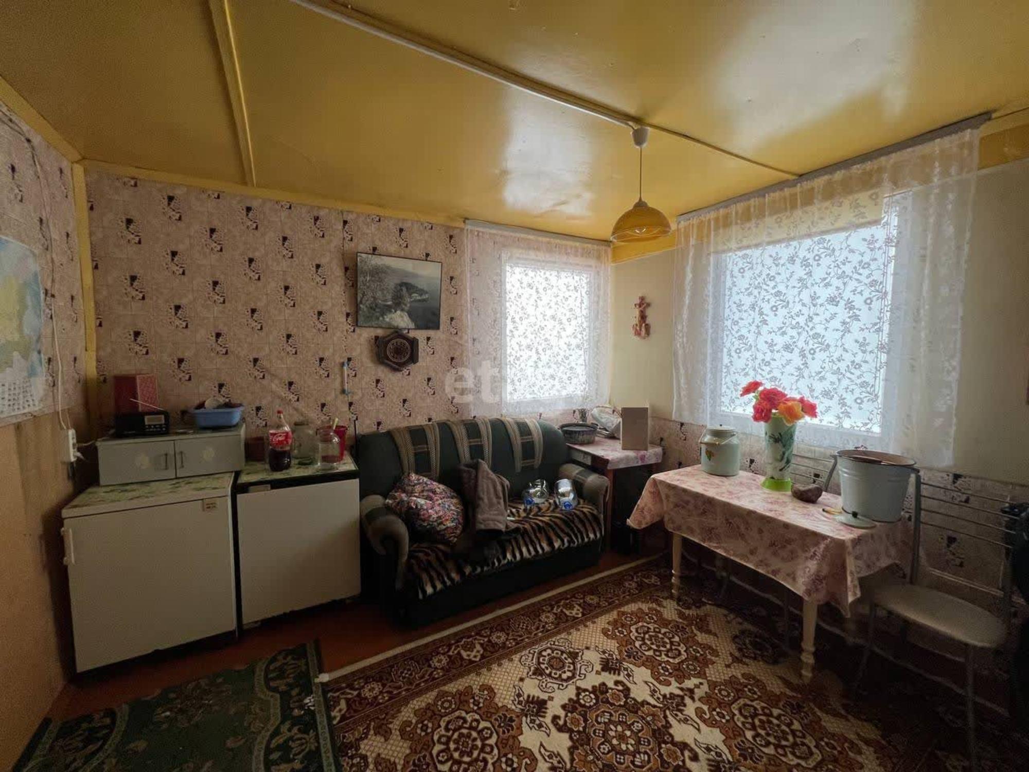 Купить дачу, дом, коттедж за 3 650 000 рублей на Центральная, 12