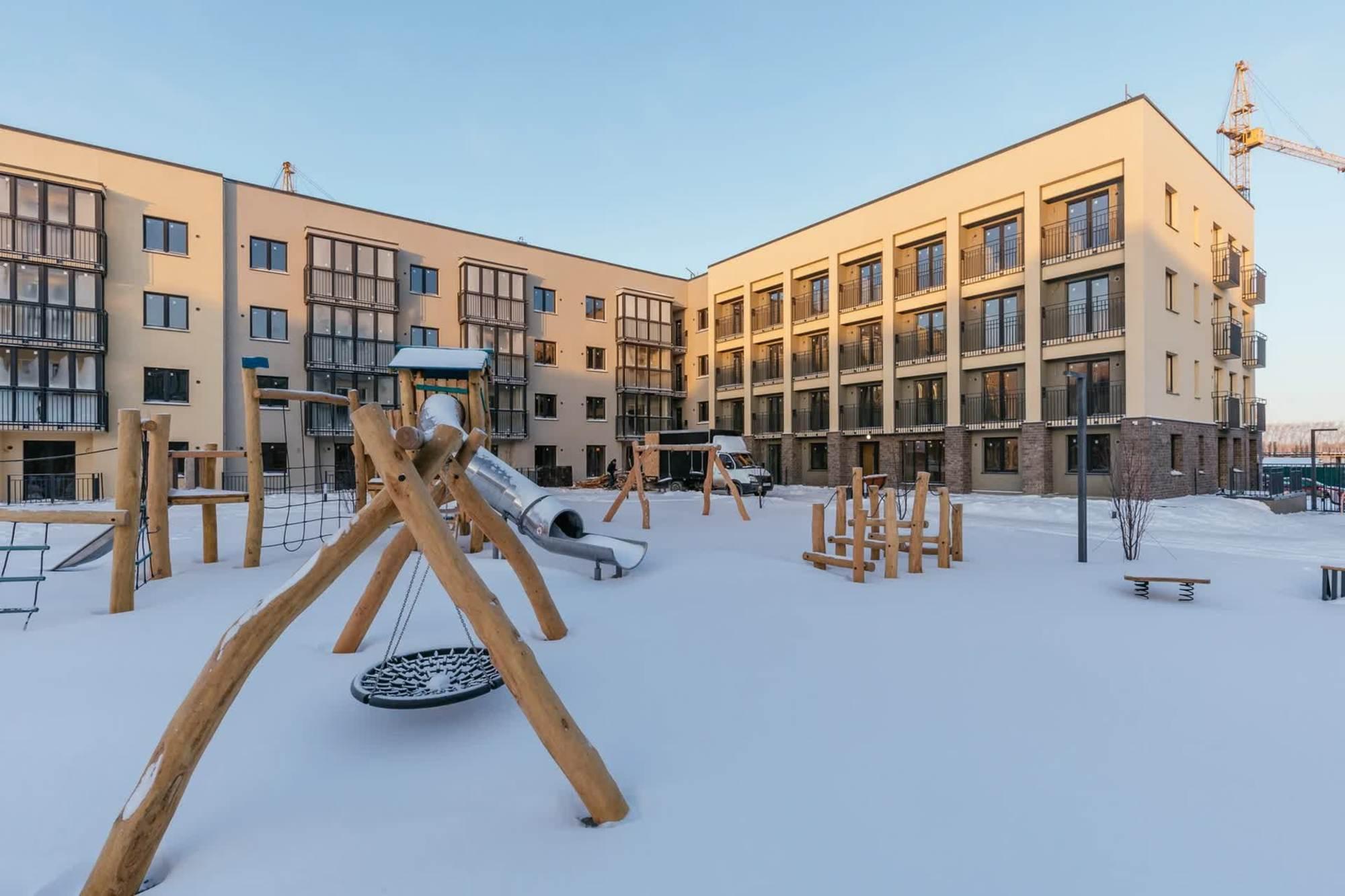 Купить квартиру за 9 900 000 рублей на Александра Звягина, 9
