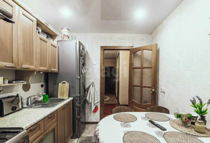 5-комн квартира Новгородская улица, 11