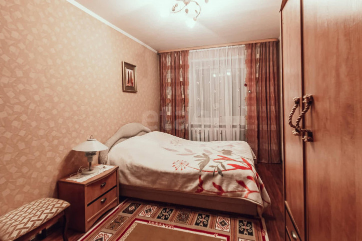 5-комн квартира Новгородская улица, 11