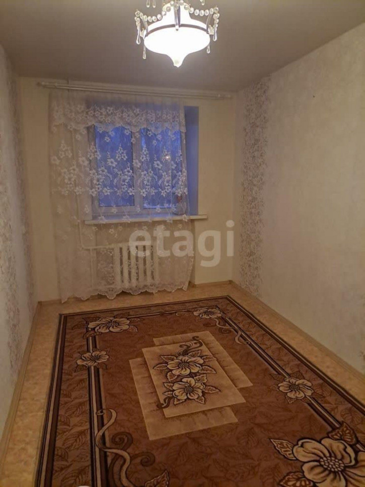 3-комн квартира Беляева, 21
