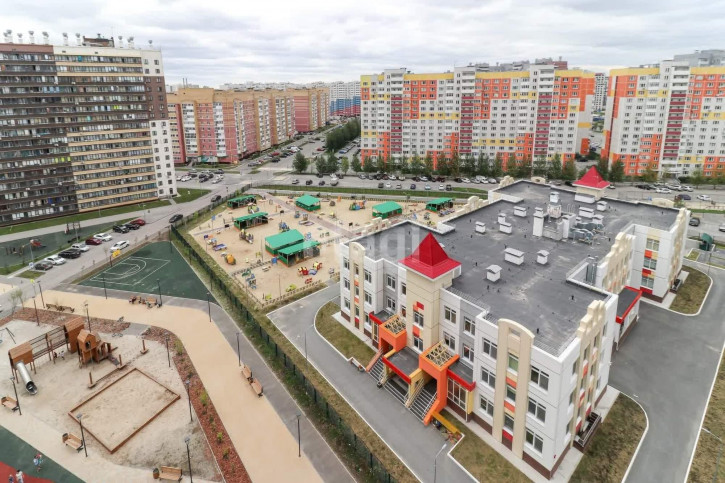 Студия Новоселов, 109