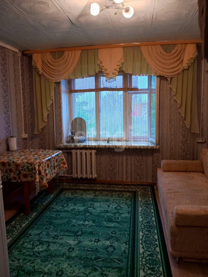 Комната 50 лет Октября, 63а
