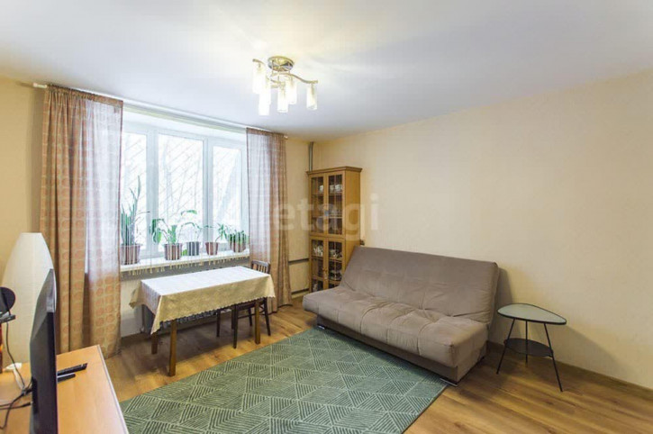 4-комн квартира Ленина проспект, 81