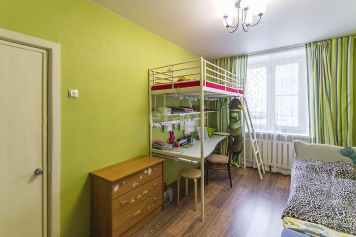 4-комн квартира Ленина проспект, 81