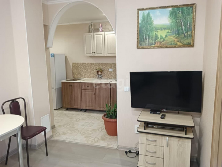 1-комн квартира Энергостроителей, 15