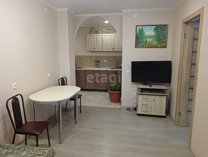 1-комн квартира Энергостроителей, 15