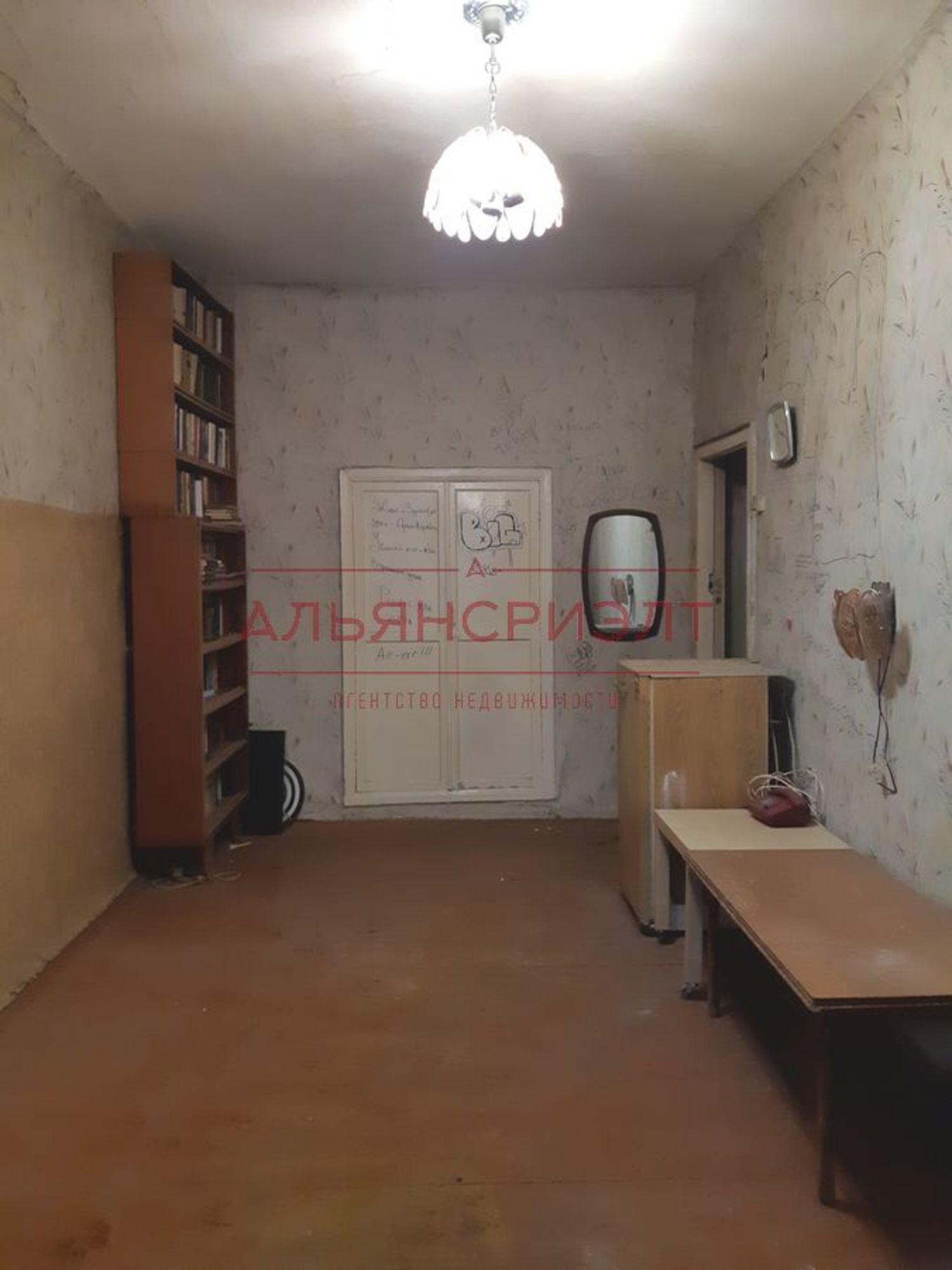 Купить комнату за 2 800 000 рублей на ул. Трудовая,14
