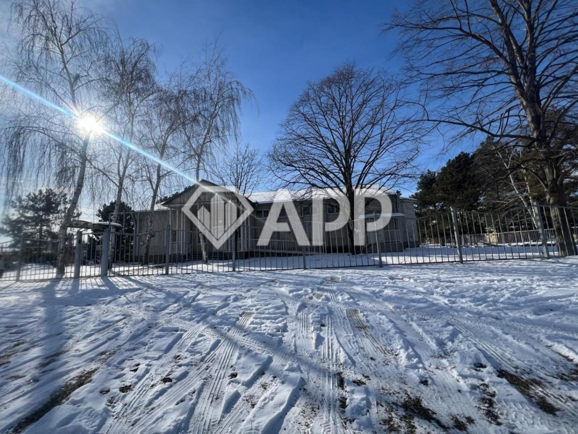 Купить офис, помещение под офис за 21 500 000 рублей на ул Азовская, 120