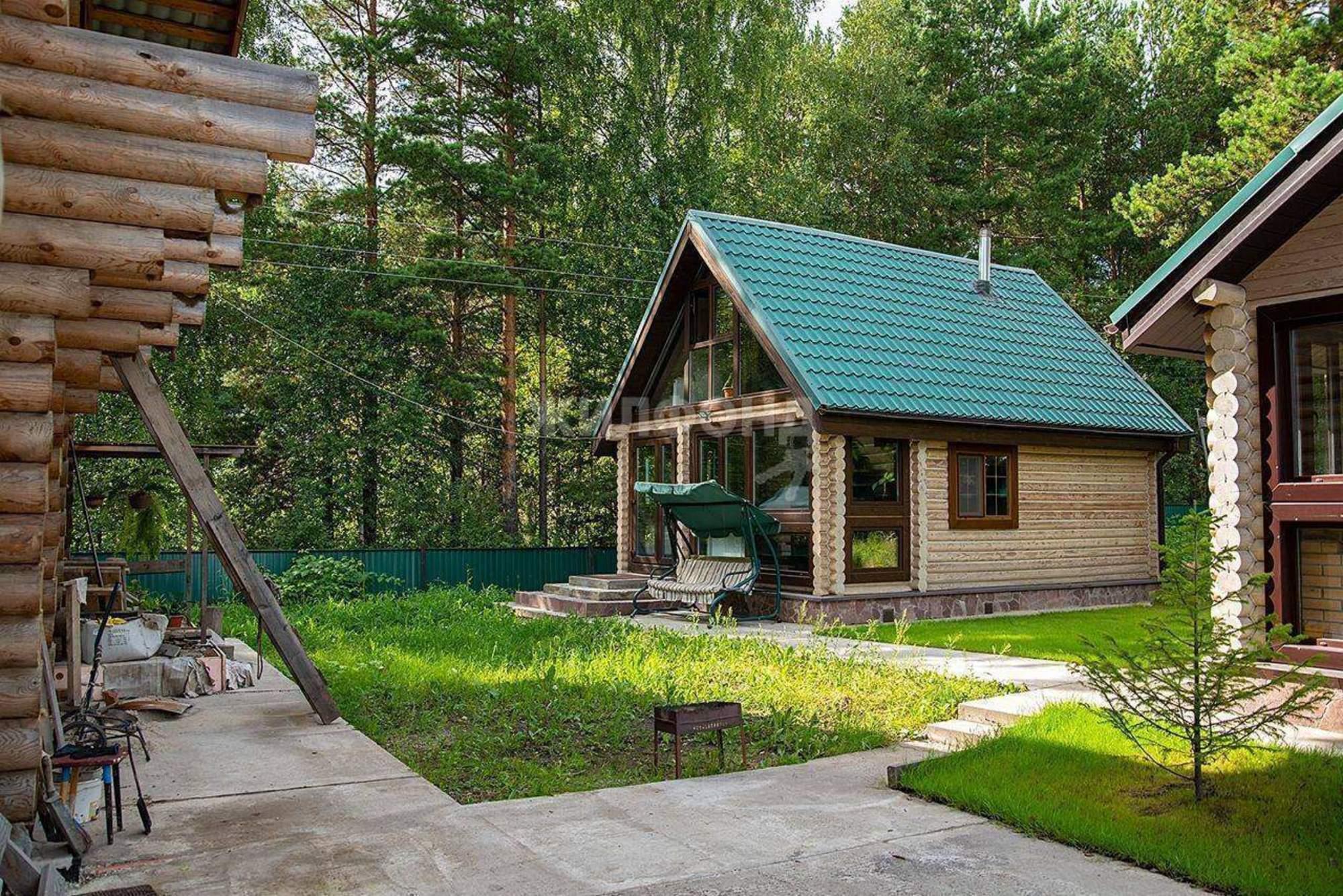 Купить дачу, дом, коттедж за 10 900 000 рублей на Школьный переулок